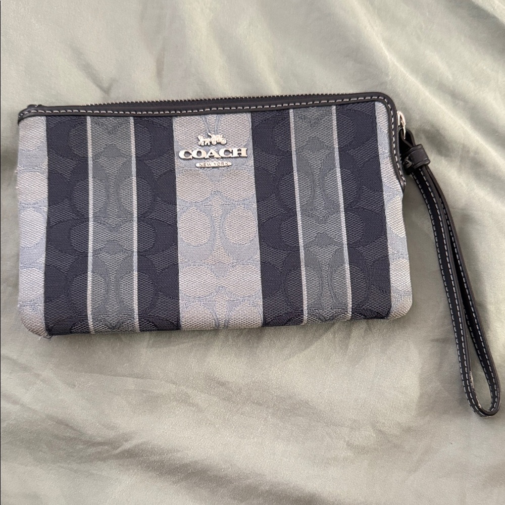Coach Monogram Black and Gray Wristlet